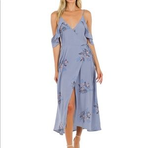 ASTR THE LABEL Cold shoulder lavender dress